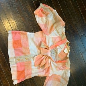 Three quarter puffed sleeve blouse